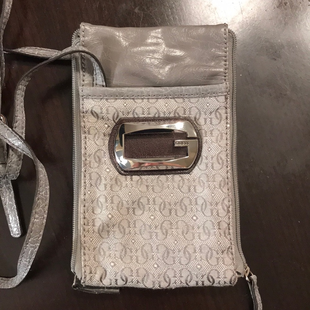 Guess purse